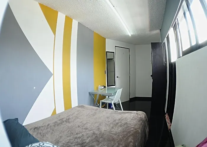 Caravansaro Penthouse Polanco Homestay *