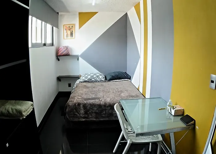 Caravansaro Penthouse Polanco Homestay *