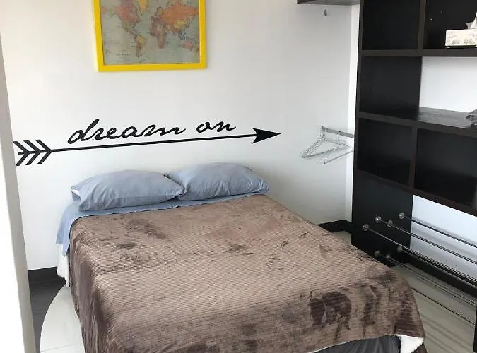 Caravansaro Penthouse Polanco Homestay *